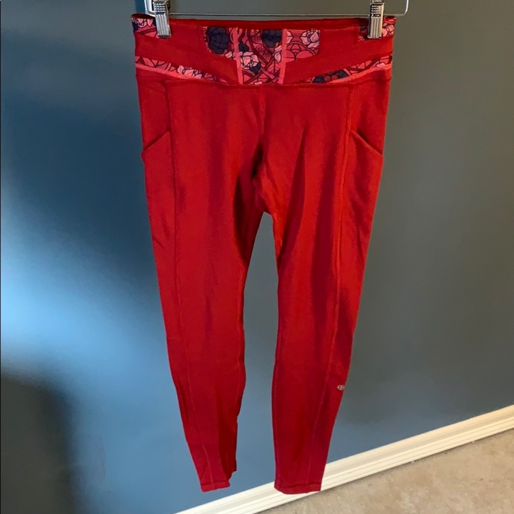 Lululemon Size 4 Red Fleece-Lined Speed Up Tights